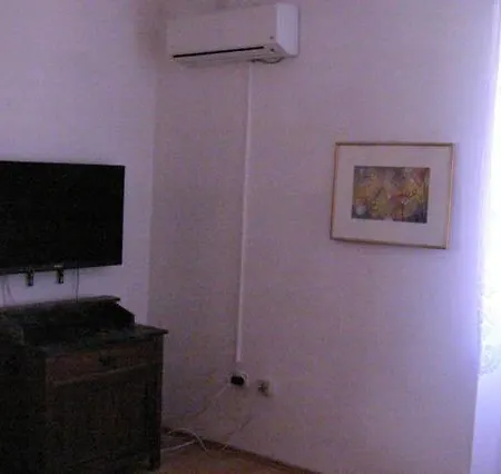 House Palac Premantura Exterior photo